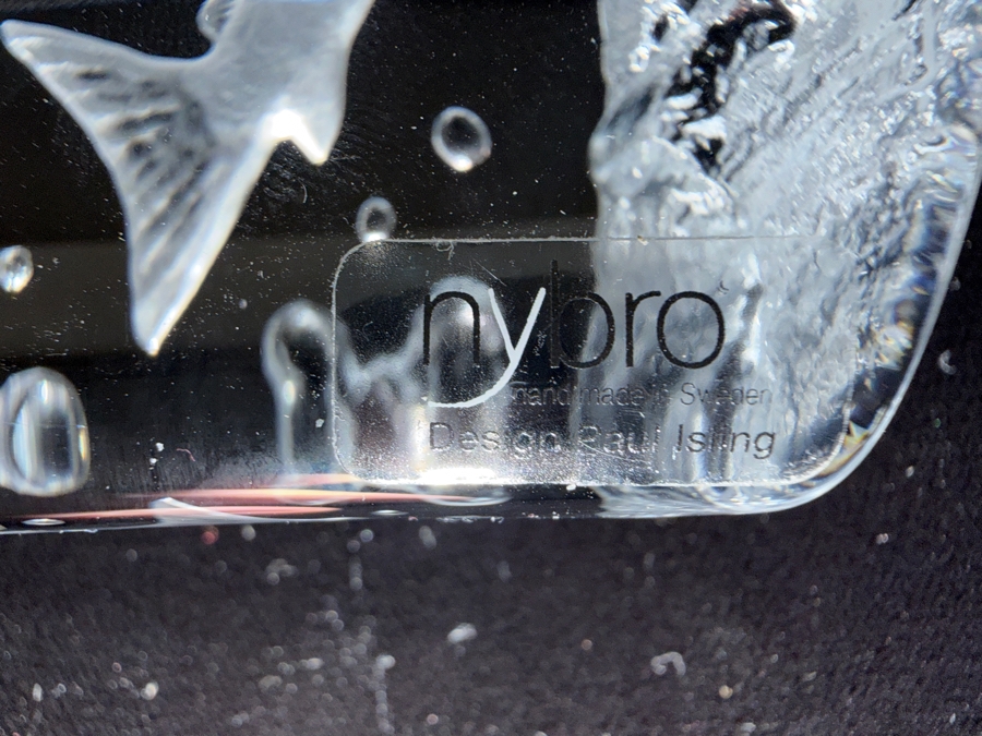 Set Of (2) Swedish Crystal Art Glass Sculptures - Mats Jonasson Kiwi Bird And Nybro Glasbruk Leaping Fish 3.5'H / 5'H [Photo 7]