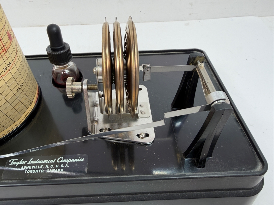 Vintage Taylor Weather-Hawk Stormoscope Barograph Model 6450 Electric Recording Drum Barometer Untested [Photo 7]