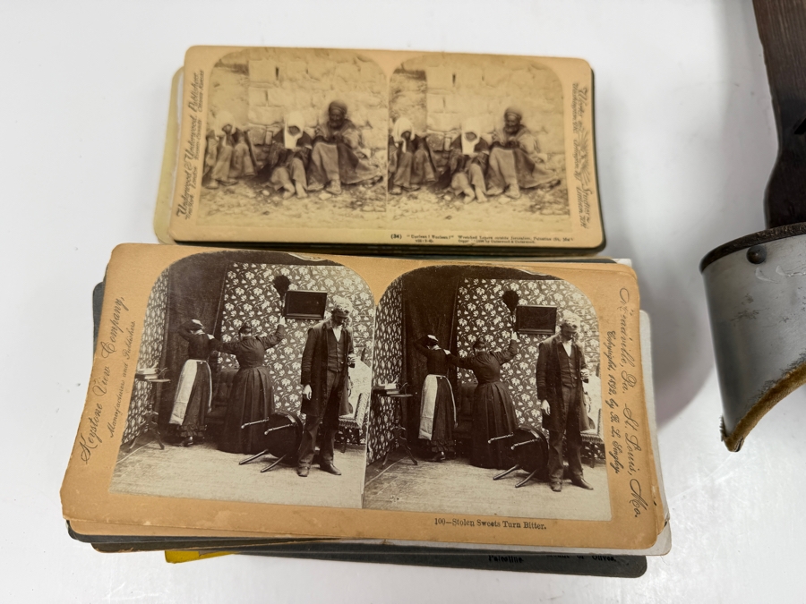 Antique Monarch Stereoscope Viewer With Stack Of 78 Stereograph Cards [Photo 14]