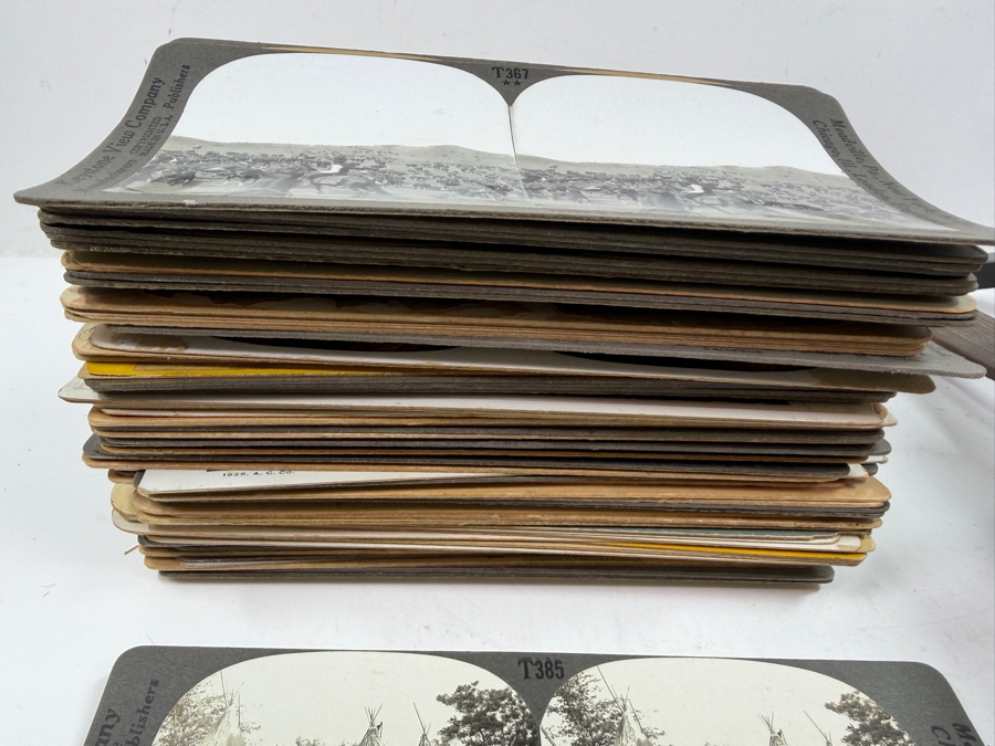 Antique Monarch Stereoscope Viewer With Stack Of 78 Stereograph Cards [Photo 4]