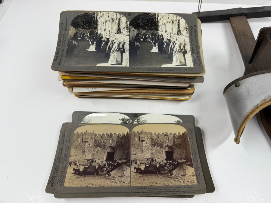 Antique Monarch Stereoscope Viewer With Stack Of 78 Stereograph Cards [Photo 6]