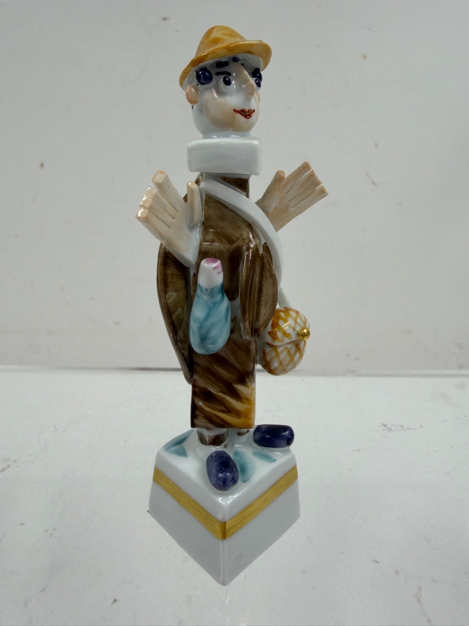 Meissen Modernist Porcelain Cubist Style Figurine By Peter Strang Model 81832 Hand Painted Traveling Man 4'H [Photo 2]