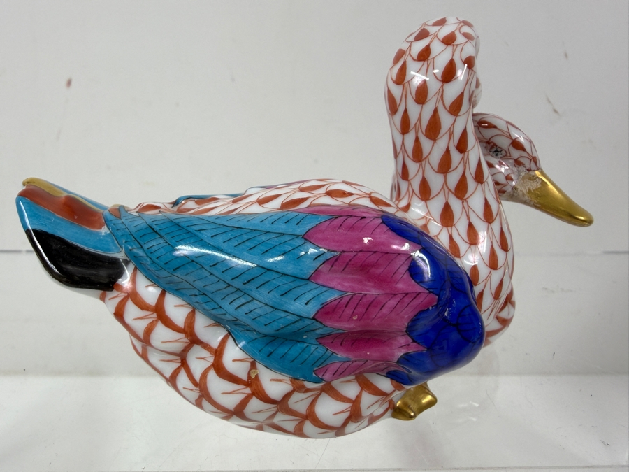 Herend Hungary Hand-Painted Porcelain Pair of Loving Duck Figurines With 24K Gold Painted Beaks 4'W X 2.75'H [Photo 3]