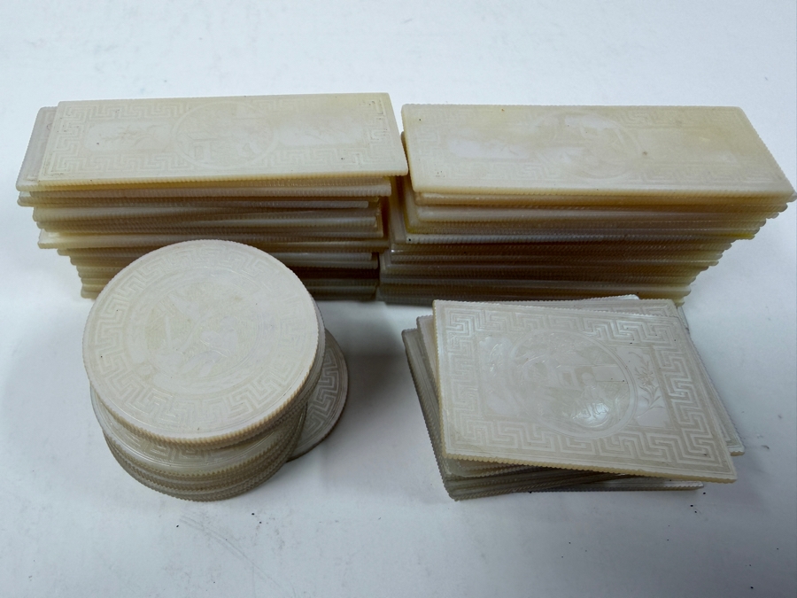 (71) Antique Chinese Mother Of Pearl Hand Carved Gambling Counters Circa 1815 Qing Dynasty Chia Ching Era With Etched Scenes And Certificate Of Authenticity [Photo 17]