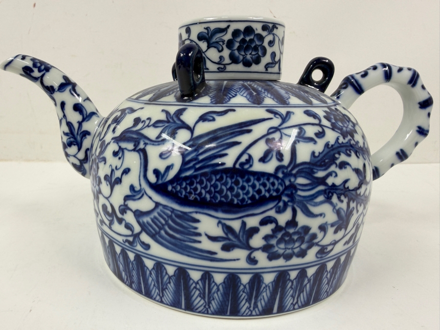 Chinese Blue And White Porcelain Teapot With Base Mark 9.5'W X 5.5'H [Photo 2]