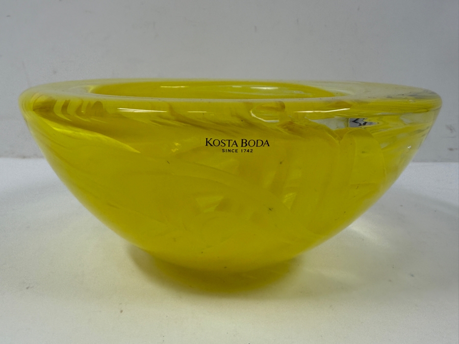 Kosta Boda Atoll Art Glass Bowl Designed By Anna Ehrner 7'W X 3.5'H [Photo 5]