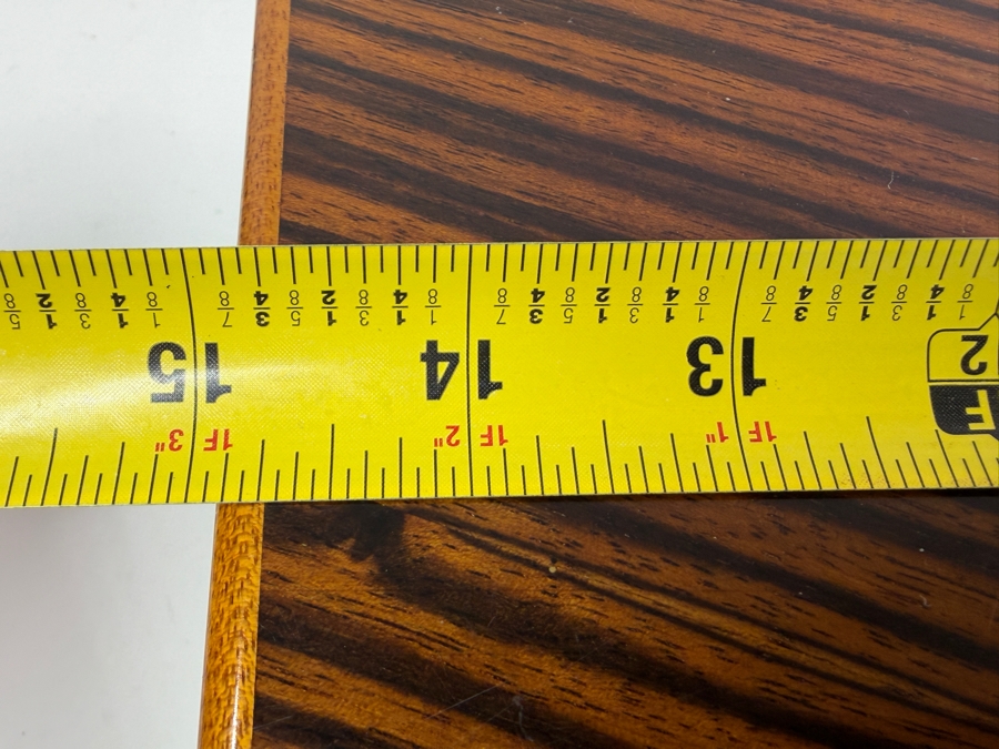 Davidoff Exotic Wood Cigar Humidor Box With Lock And Key Including Assorted Smoking Accessories 15'W X 9'D X 5.5'H [Photo 11]