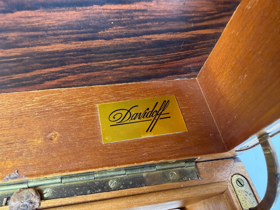 Davidoff Exotic Wood Cigar Humidor Box With Lock And Key Including Assorted Smoking Accessories 15'W X 9'D X 5.5'H [Photo 5]