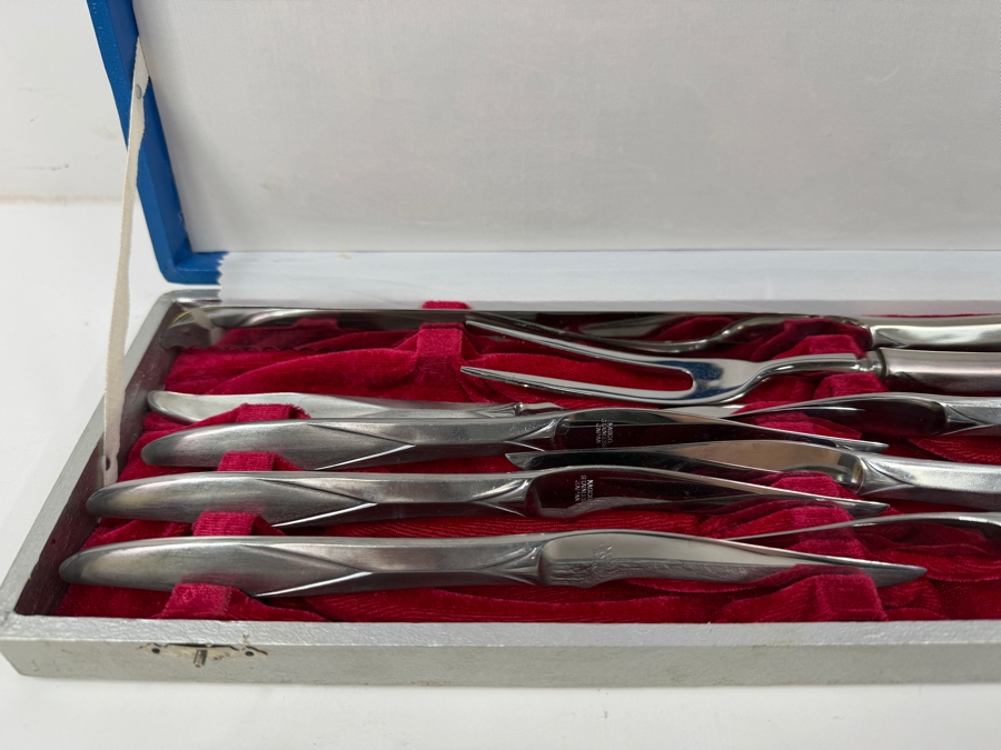 Vintage Nasco Stainless Steel Cutlery Set Including Carving Knife / Fork And 6 Steak Knives With Red Velvet Lined Case Made In Japan [Photo 4]