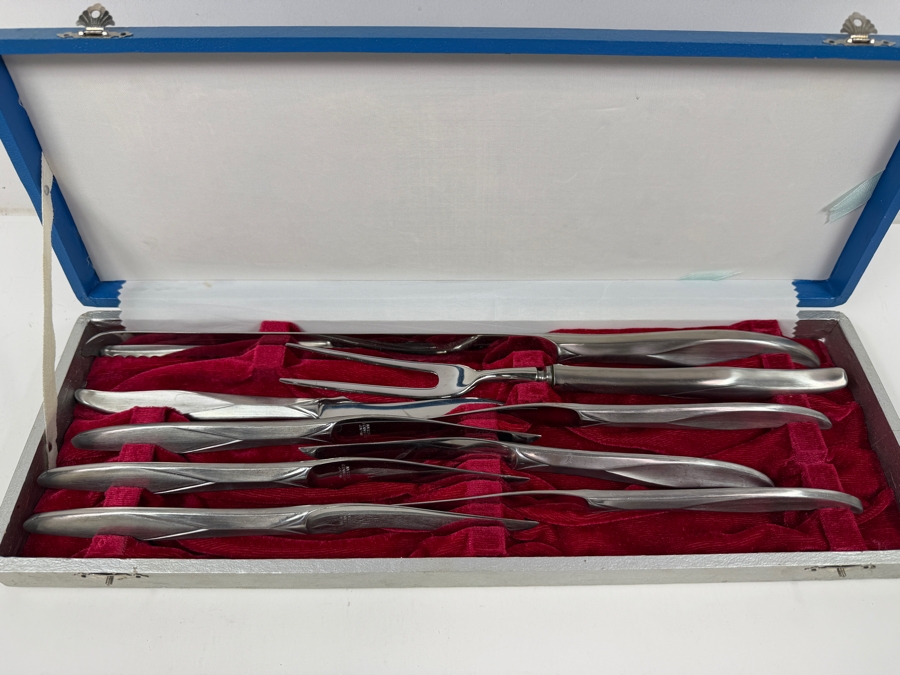 Vintage Nasco Stainless Steel Cutlery Set Including Carving Knife / Fork And 6 Steak Knives With Red Velvet Lined Case Made In Japan [Photo 3]