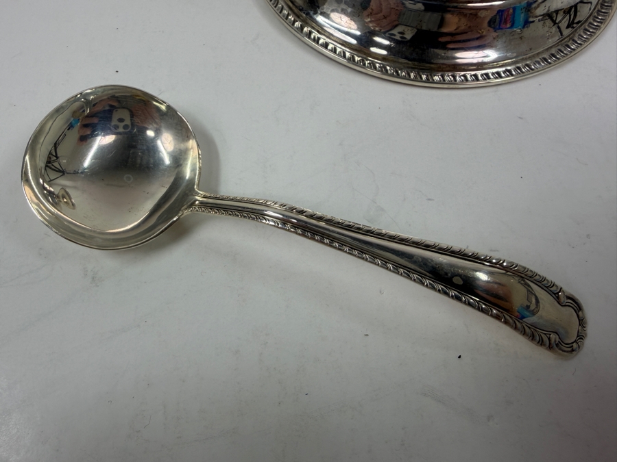Weighted Sterling Silver Footed Bowl With Serving Ladle And Embossed Rim 119.7g [Photo 6]