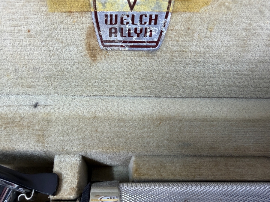 Vintage Welch Allyn Ophthalmoscope And Otoscope Medical Diagnostic Set In Original Case [Photo 3]