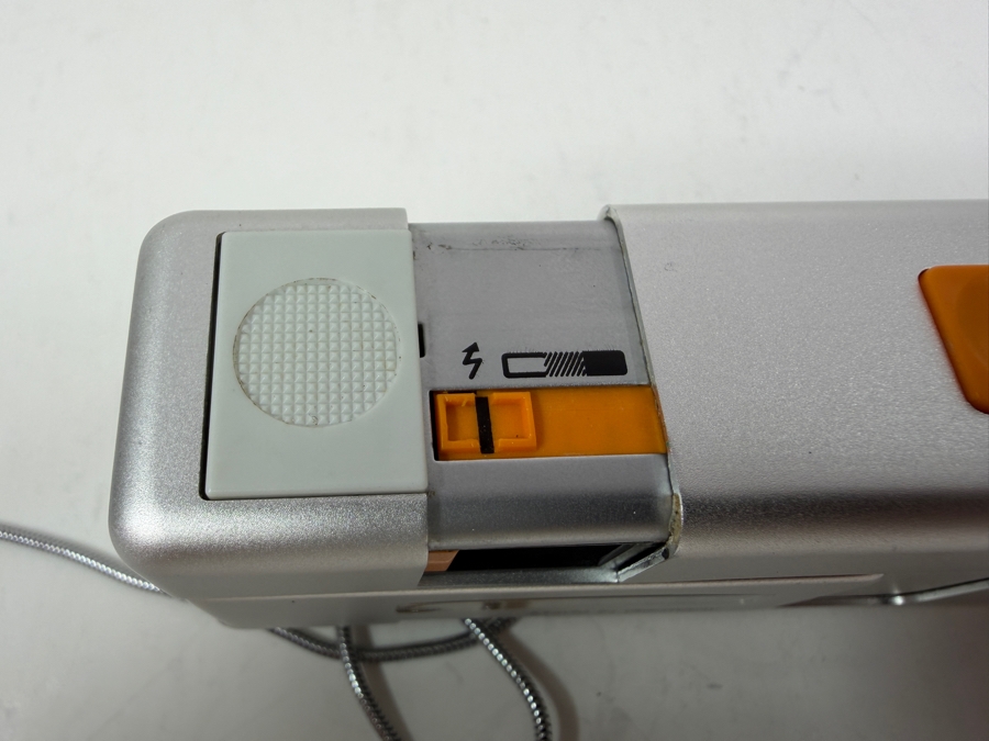 Vintage 1970s Rollei E110 Subminiature Camera, Made In Germany  [Photo 7]