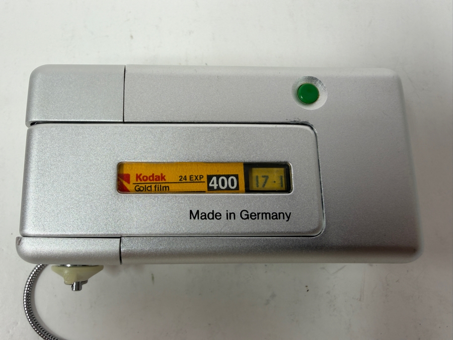 Vintage 1970s Rollei E110 Subminiature Camera, Made In Germany  [Photo 4]