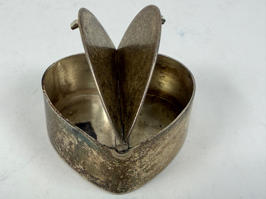 Vintage Sterling Silver Hinged Heart Shaped Trinket Box 20.8g [Photo 3]