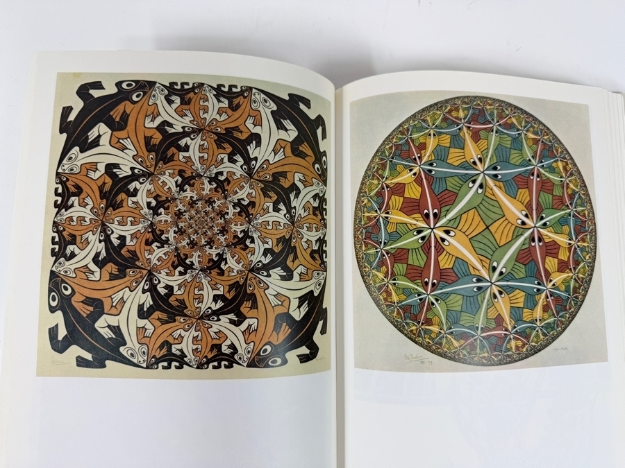 Vintage 1971 First Edition Hardcover Book The World Of M. C. Escher: A Journey Through His Illusions And Masterpieces [Photo 7]