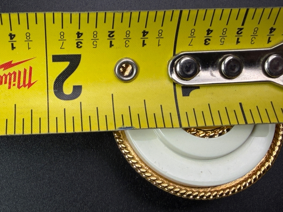 Vintage Chanel Clip-On Earrings 1.5'W [Photo 8]