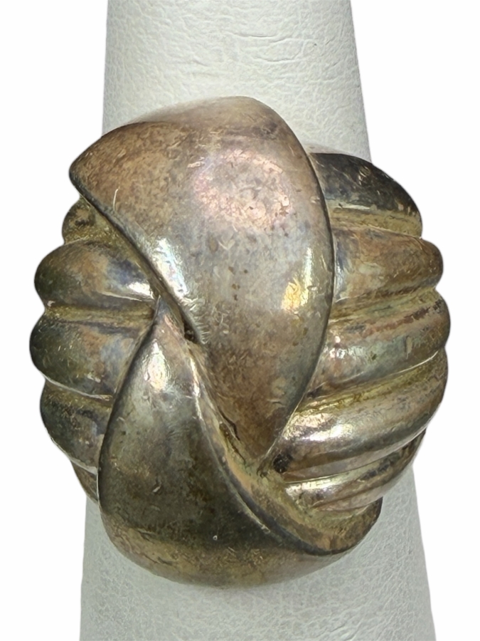 Sterling Silver Ring Size 7 11.5g