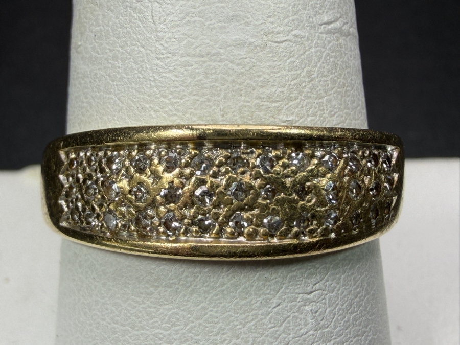 14k Gold Ring With (39) .01 Diamonds Est. .39cttw 3.6g Size 10 Appraised At $2,000 Retail [Photo 2]