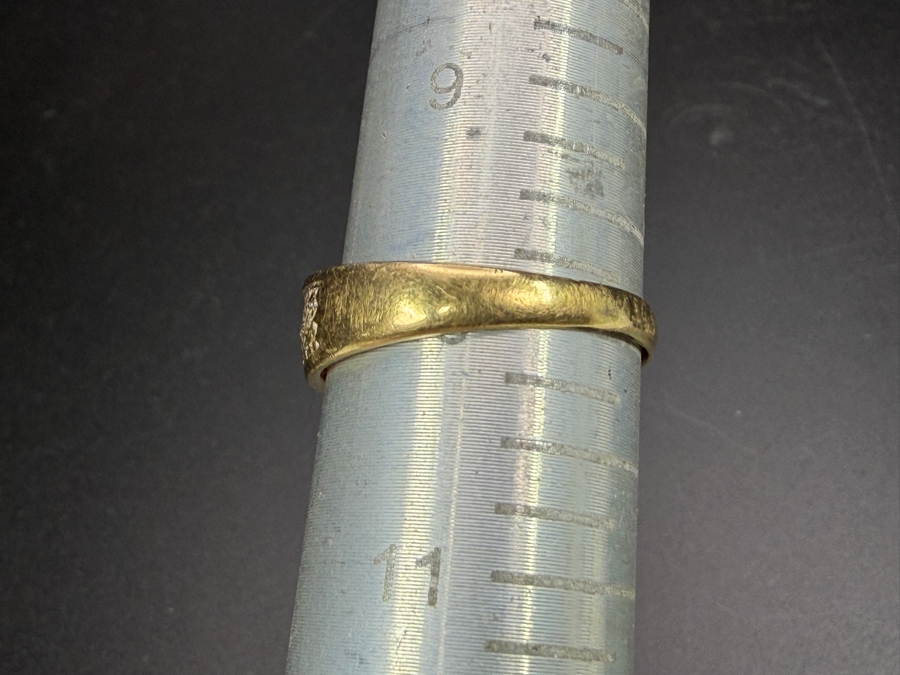 14k Gold Ring With (39) .01 Diamonds Est. .39cttw 3.6g Size 10 Appraised At $2,000 Retail [Photo 6]
