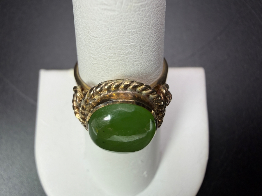18k Gold Ring With Cabochon Green Jade Size 6.5 4.5g Appraised At $2,400 Retail [Photo 5]