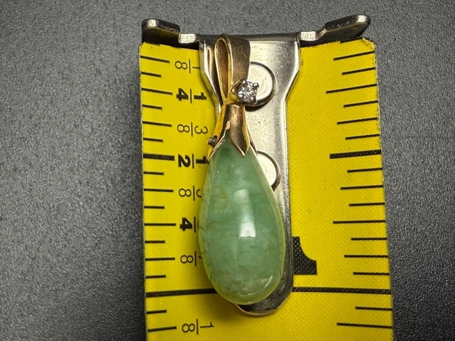 14k Gold Jadeite Drop Pendant With .01mm Diamond 2.0g 1'L Appraised At $500 Retail [Photo 9]