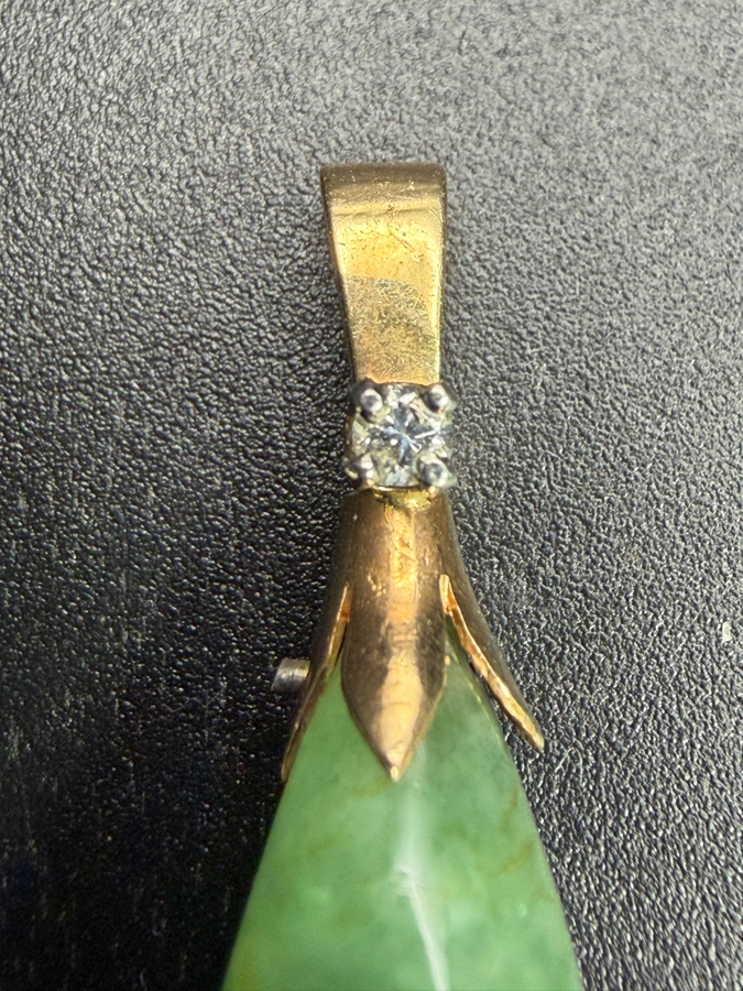 14k Gold Jadeite Drop Pendant With .01mm Diamond 2.0g 1'L Appraised At $500 Retail [Photo 5]