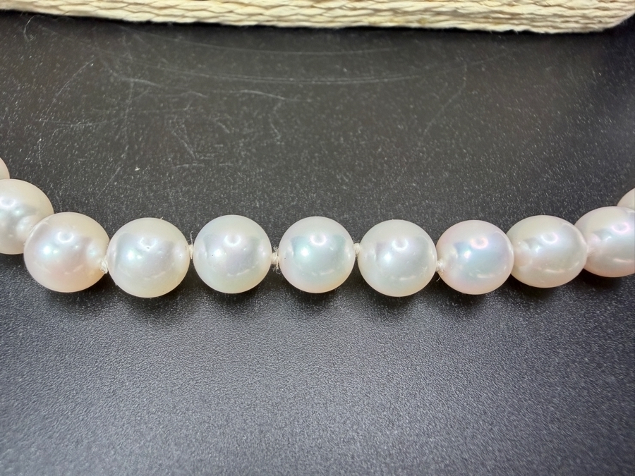 34' 7.2mm Cultured Pearl Strand Necklace With 14k Gold Clasp Appraised At $1,400 Retail [Photo 2]