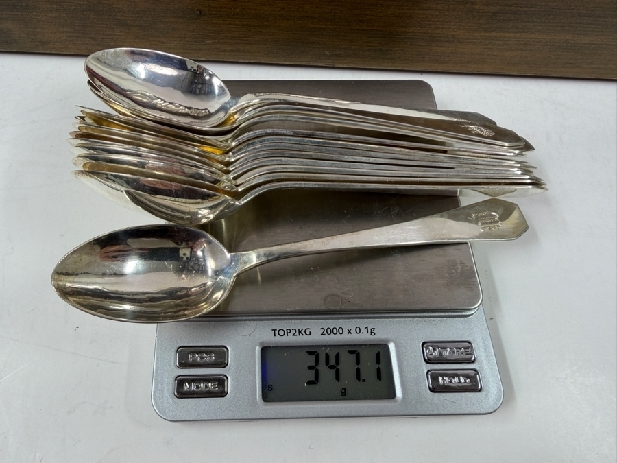 Huge Boxed Sterling Silver Flatware Service For 12 (92 Pieces) - 3,415g Of Sterling Silver $9,835 Melt Value Plus 1,180g Of Sterling Silver Handled / Stainless Blade Knives [Photo 9]