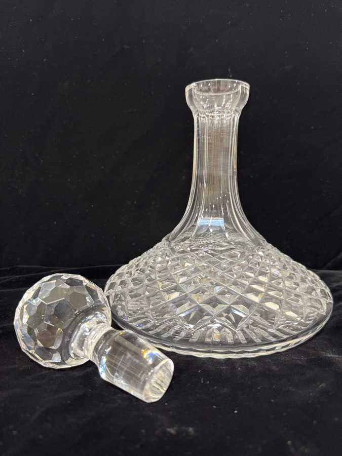 Vintage Waterford Crystal Alana Pattern Ship's Decanter With Faceted Stopper 10'H [Photo 3]