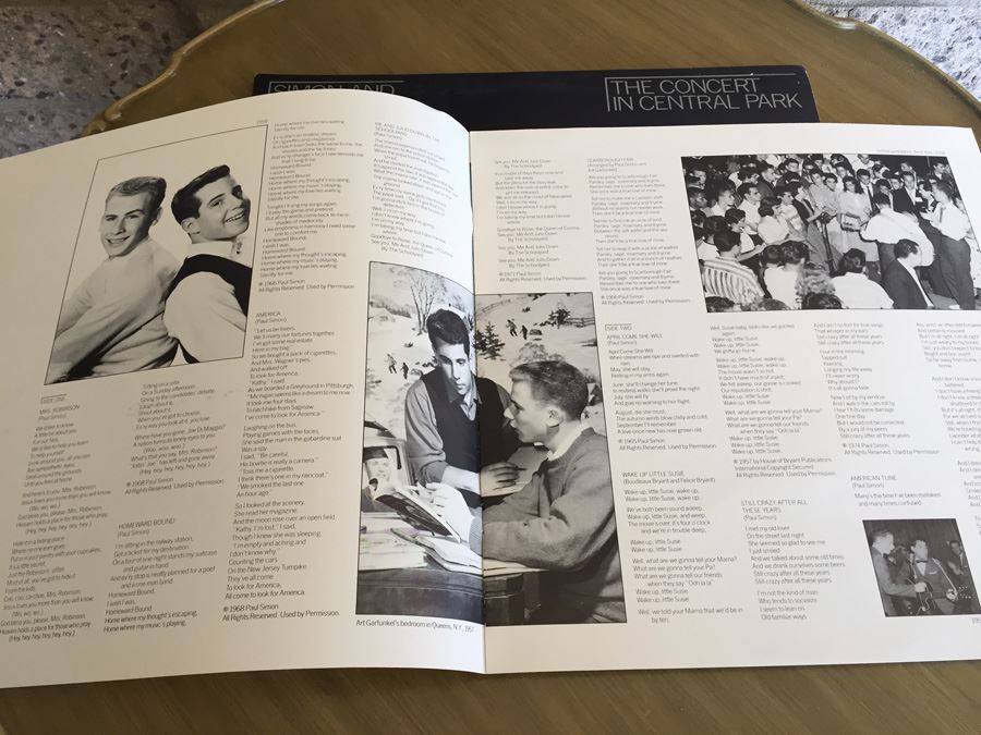 Simon & Garfunkel ‎- The Concert In Central Park - Warner Bros. Records ‎- 2BSK 3654 [Photo 14]