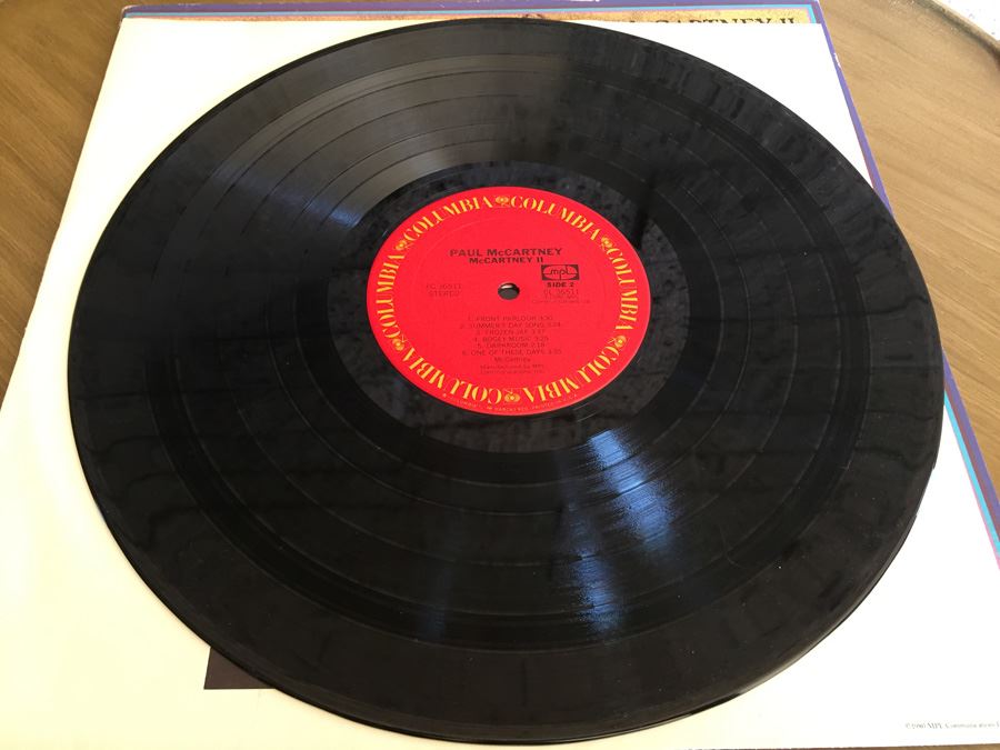 Paul McCartney ‎- McCartney II - Columbia ‎- FC 36511 [Photo 9]