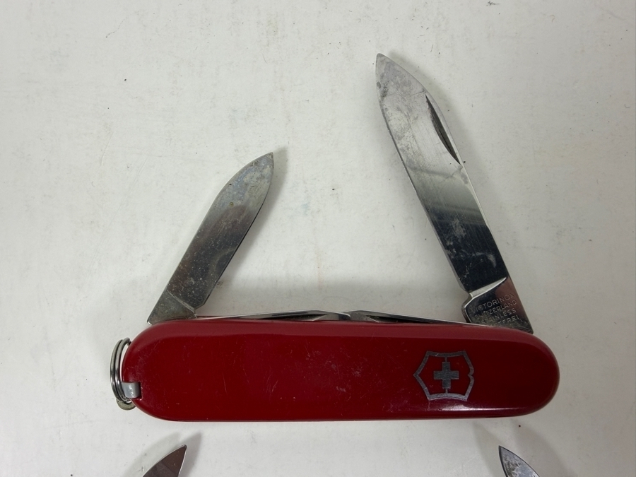 (3) Victorinox Swiss Army Knives [Photo 2]