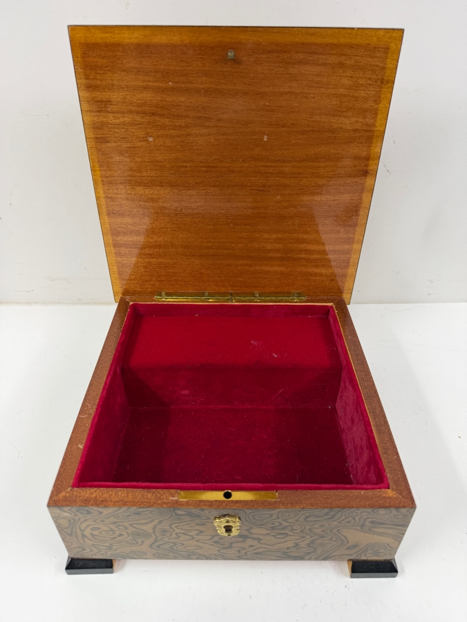Vintage Italian Inlaid Wooden Jewelry Music Box 9W X 8.75D X 3.5H [Photo 5]