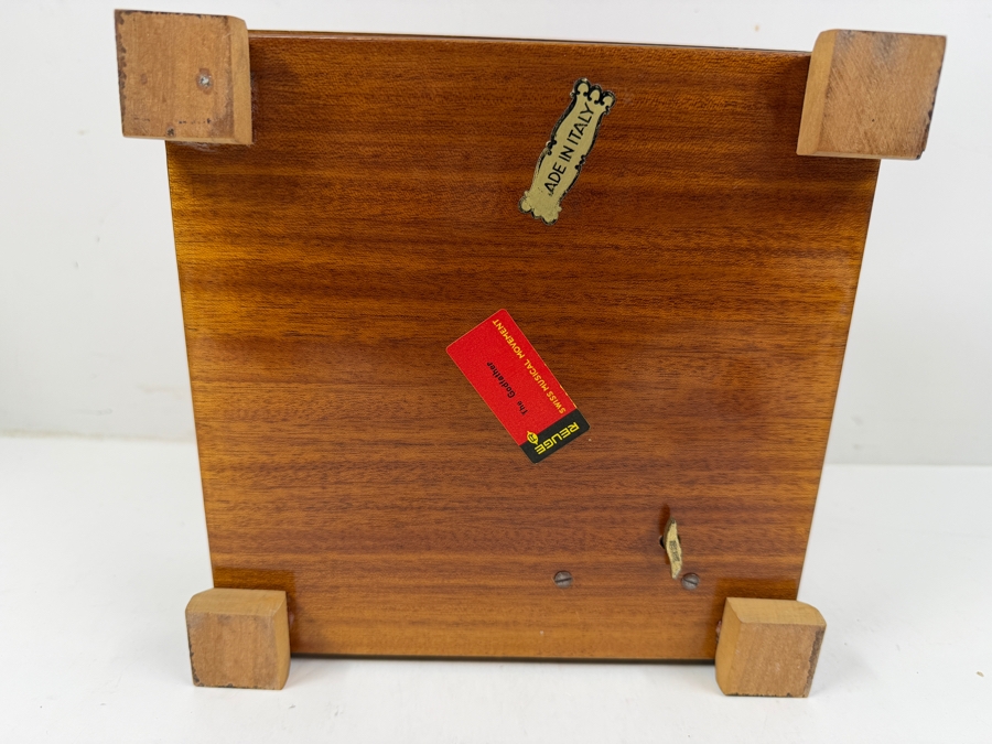 Vintage Italian Inlaid Wooden Jewelry Music Box 9W X 8.75D X 3.5H [Photo 6]