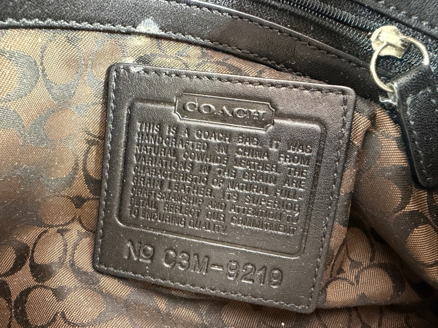 Black Leather Coach Handbag 13'W [Photo 5]