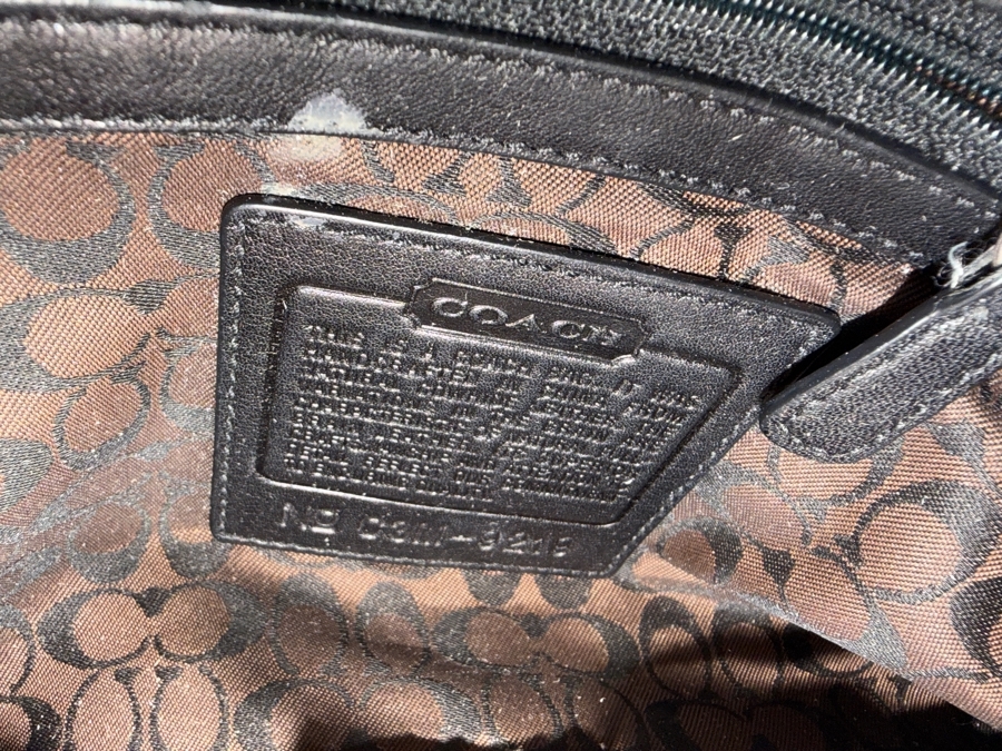Black Leather Coach Handbag 13'W [Photo 4]