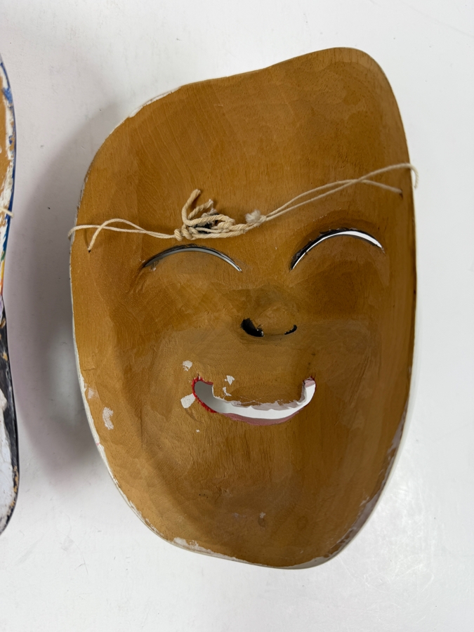 Just Added - Pair Of Hand Painted Carved Wooden Masks 7W And 5W [Photo 5]