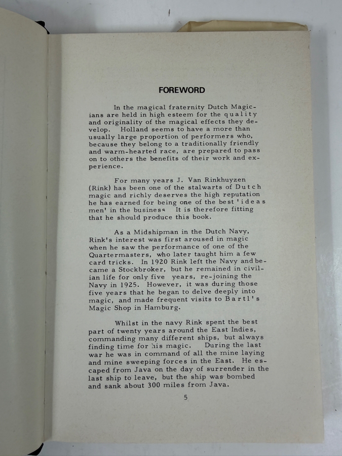 Hardcover Book Rink's Magic From Holland Published By The Supreme Magic Company in Devon, England [Photo 4]