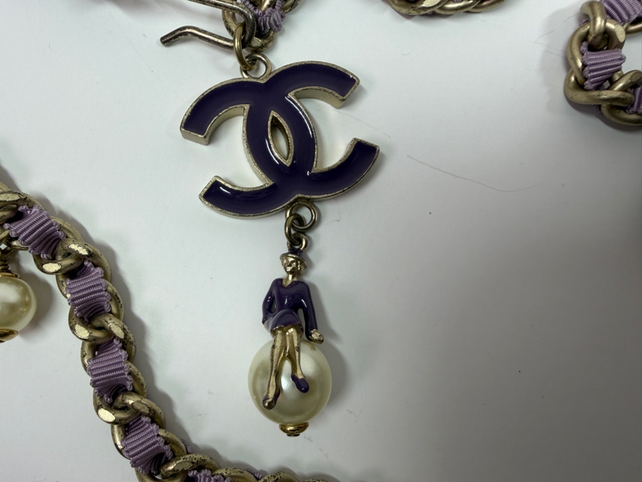 Just Added - Rare Chanel 'Coco On The Moon' Purple And Gold-Tone Strand Chain Belt 38'L [Photo 4]
