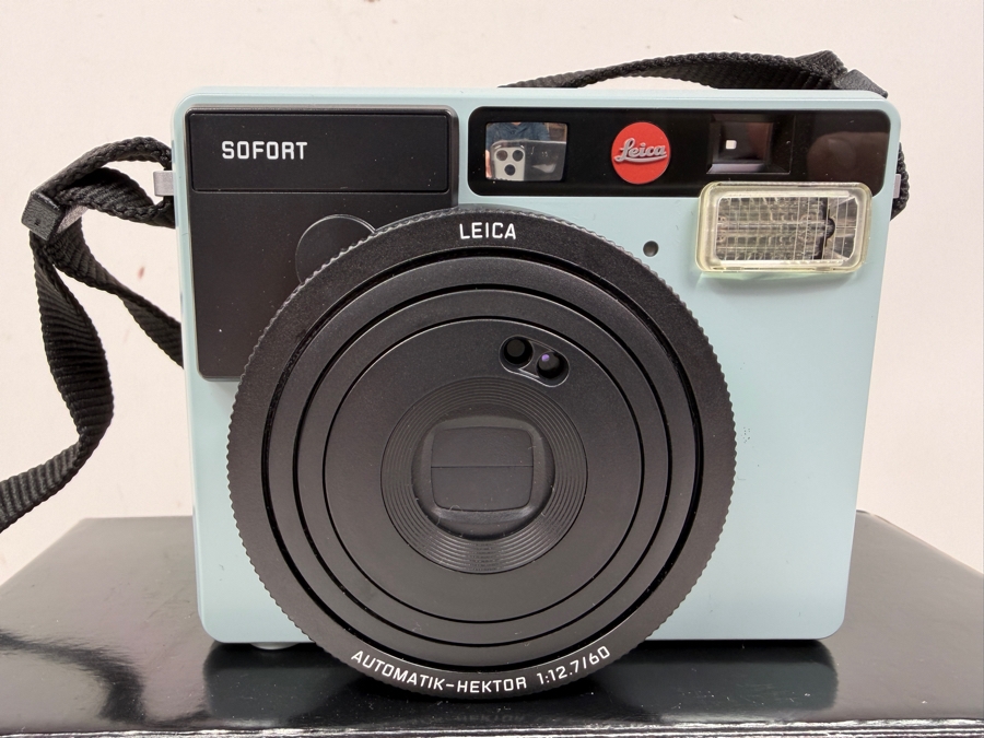 Leica Sofort Instant Camera In Light Blue With Black Strap And Box (HA) [Photo 3]