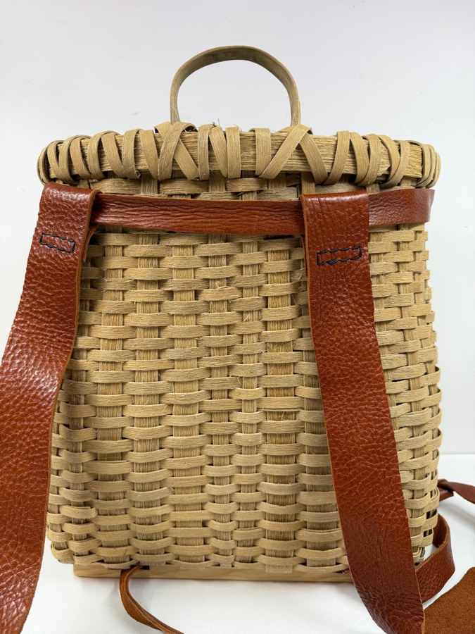 Rustic Handwoven Backpack By Moose River Handcrafts With Leather Straps And Bow 9.5'W X 18'H (HA) [Photo 4]