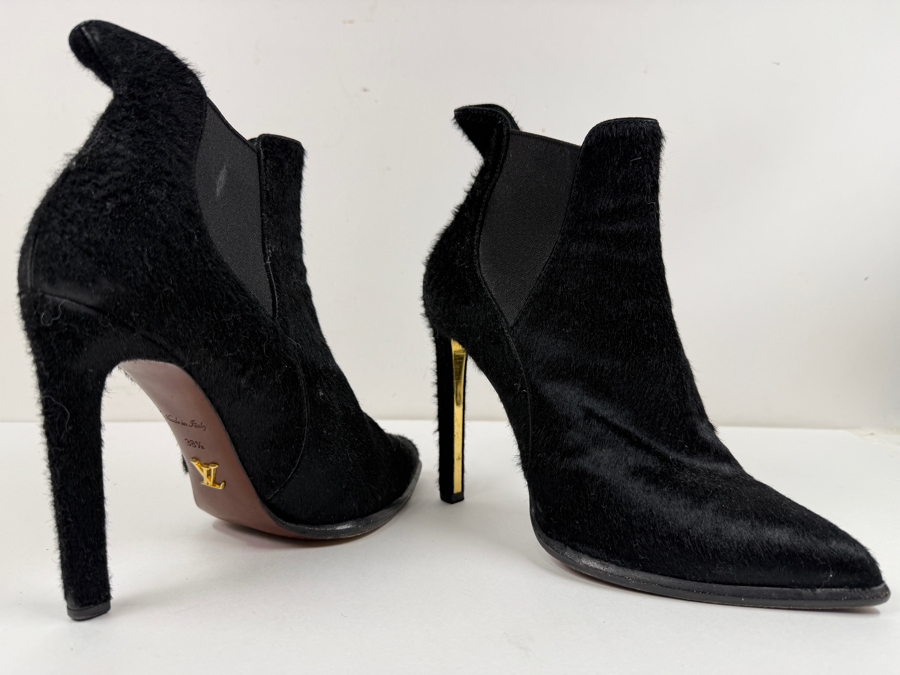 Louis Vuitton Black Fur Ankle Boots With Gold Heel Size 38 1/2 Made In Italy (HA) [Photo 2]