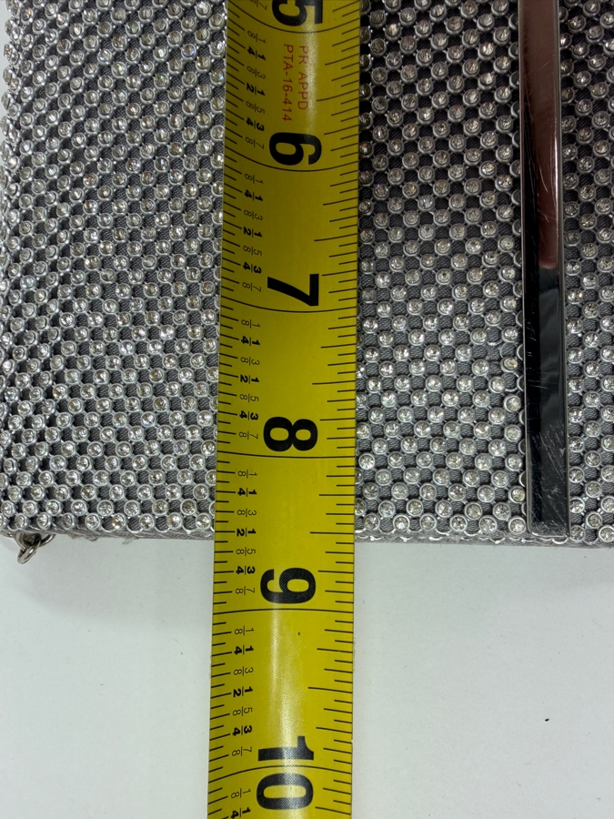 Nordstrom Women's Silver Rhinestone Crystal Evening Clutch Purse With Chain Strap And Metal Trim 9'W X 5'H (HA) [Photo 5]