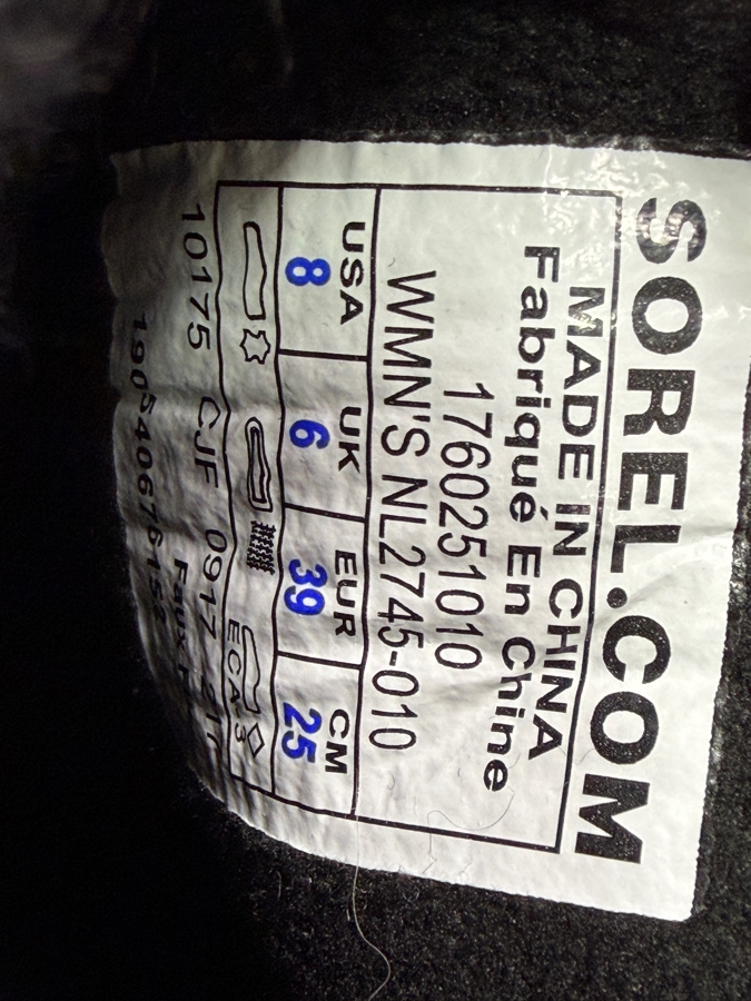 Sorel Waterproof Black Suede Fur Lined Boots Women's Size 8 (HA) [Photo 6]