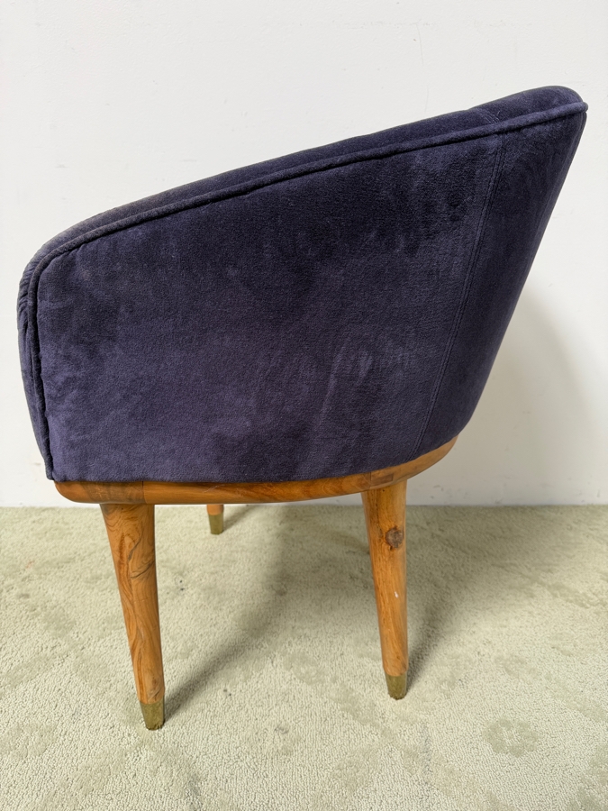 CB2 Viceroy Sapphire Blue Velvet Chair 23.5'W X 22'D X 29'H (HA) [Photo 5]
