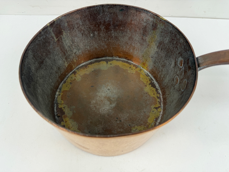 Antique Hand Wrought Copper Pot With Handle 9W X 19L X 5H (RSF) [Photo 8]