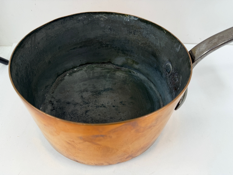 Vintage French Hammered Copper Saucepan 10'W X 20'L (RSF) [Photo 5]