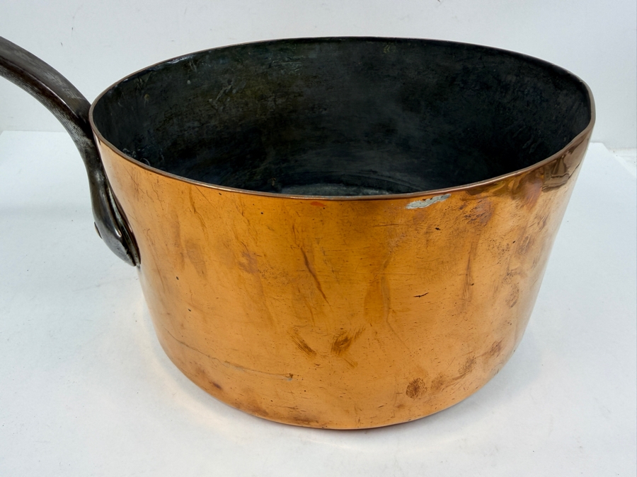 Vintage French Hammered Copper Saucepan 10'W X 20'L (RSF) [Photo 9]