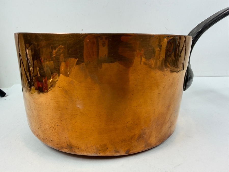 Vintage French Hammered Copper Saucepan 10'W X 20'L (RSF) [Photo 4]